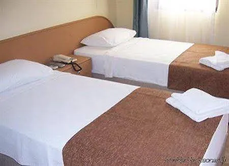 Papillon * Çeşme