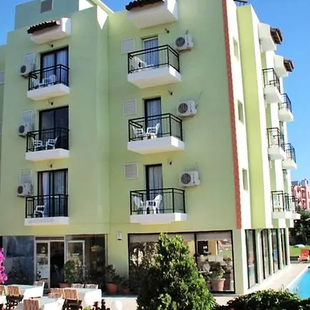 Papillon Cesme